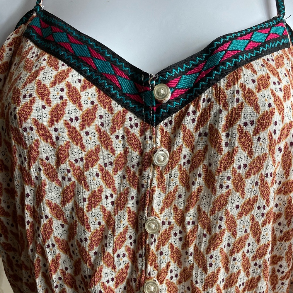 Cold Shoulder Romper - Picture 3 of 5